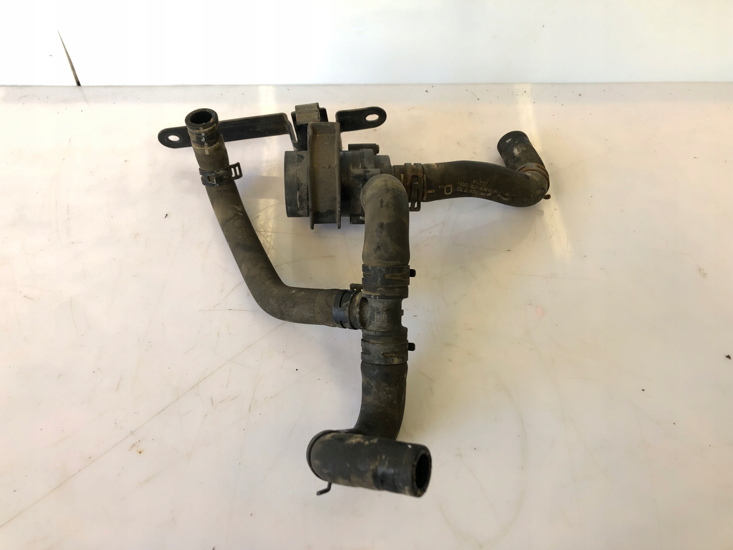 VW AUDI SKODA cijev crijevo vode 1K0121096BE