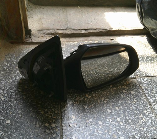 HYUNDAI i10 III 19-24 8 PIN PRAWE LUSTERKO EUROPA