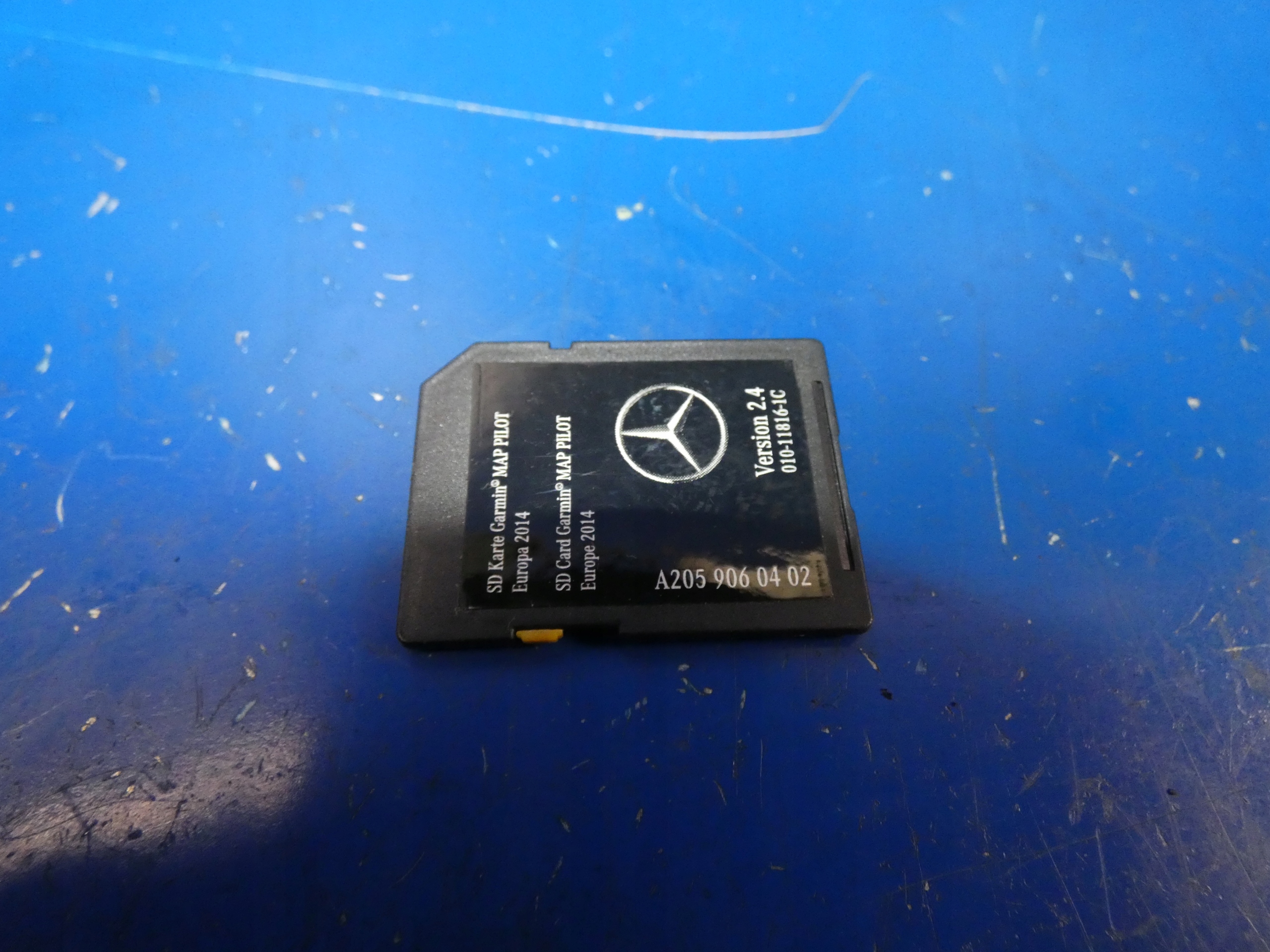 A2059060402 - MERCEDES C Class W205 W213 навігаційна карта
