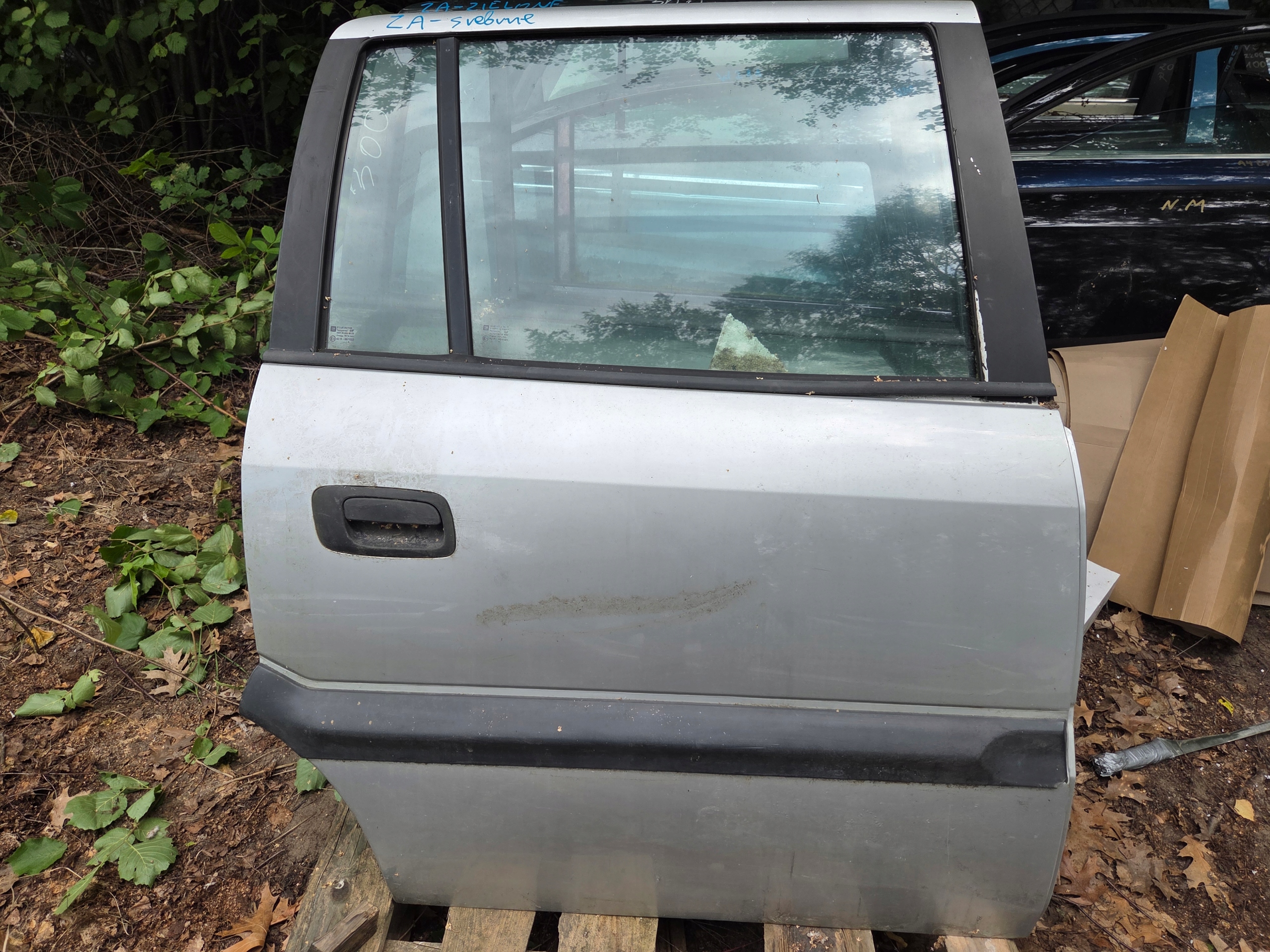 door right rear part right rear. OPEL ZAFIRA A silver