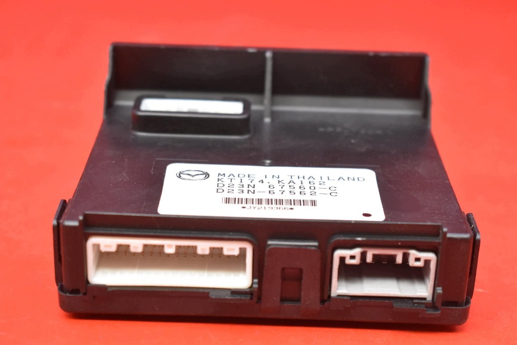 control unit module BCM D23N-67560-C MAZDA MX-5 4 IV 1.5 SKYACTIVE 131 KM 15-21