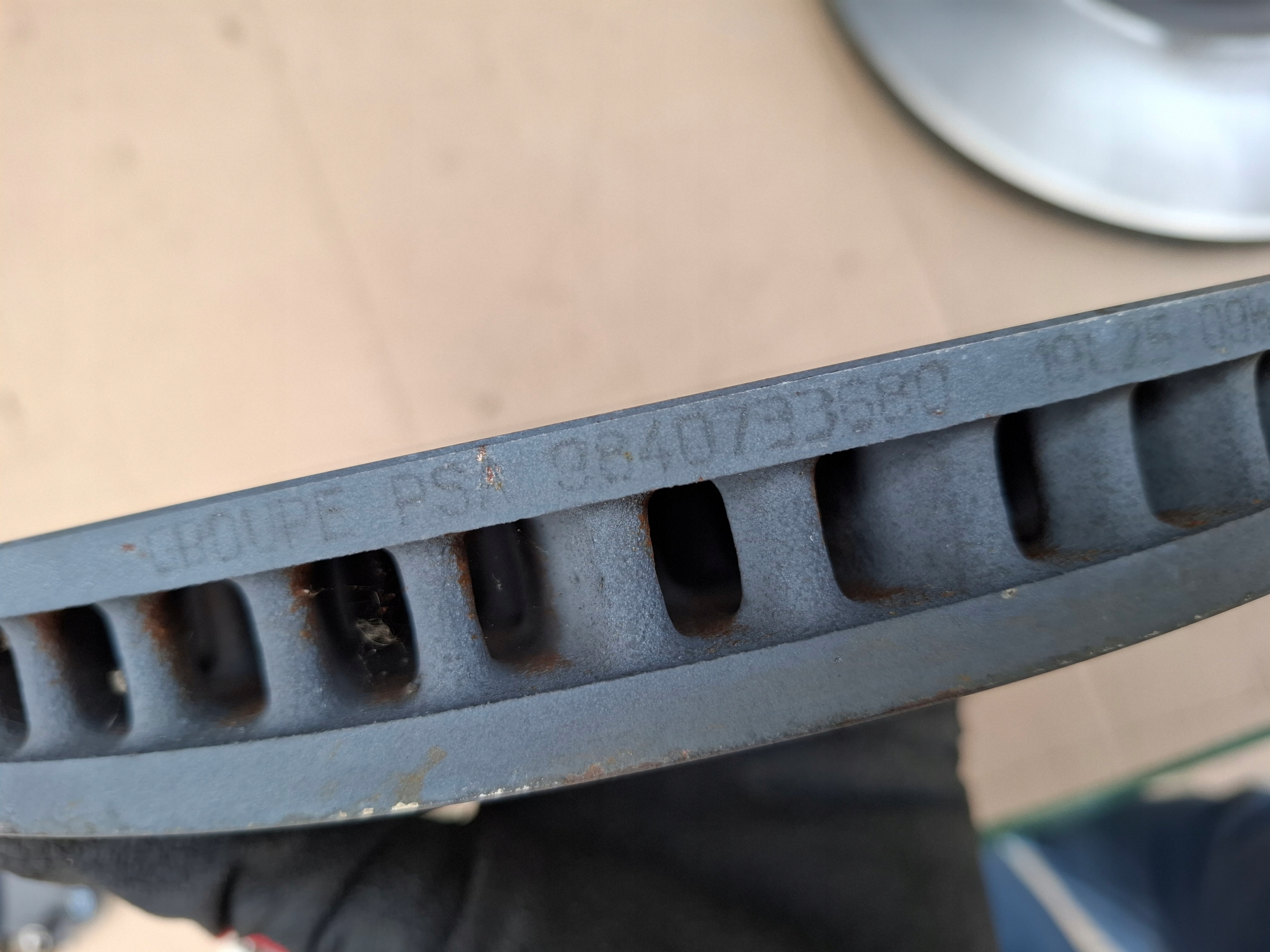 discs plates front PEUGEOT 5008 III 9840733680