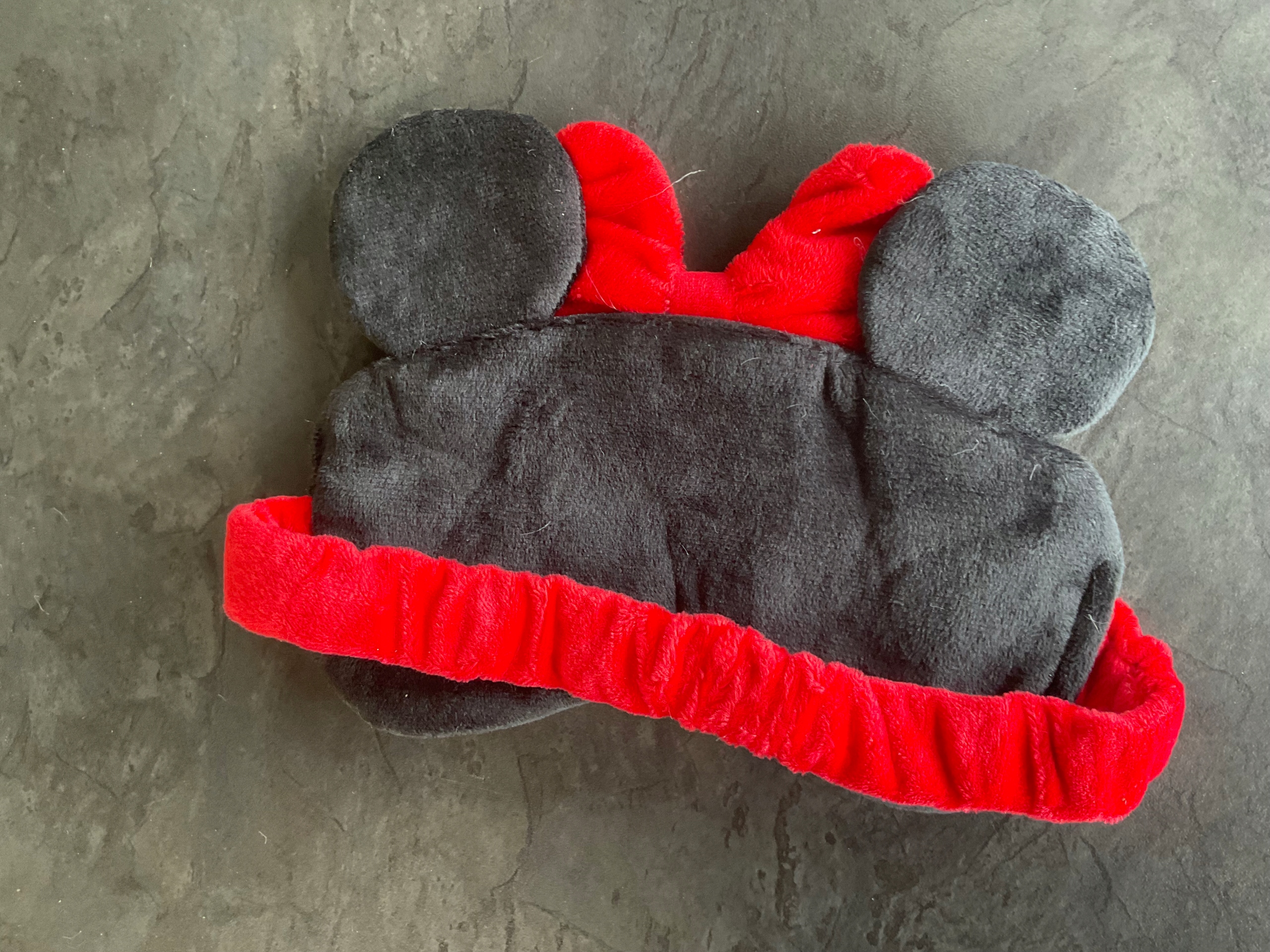 OPASKA NA OCZY MASKA DO SPANIA SNU RELAKSU MYSZKA MINNIE MOUSE PLUSZOWA Płeć uniseks