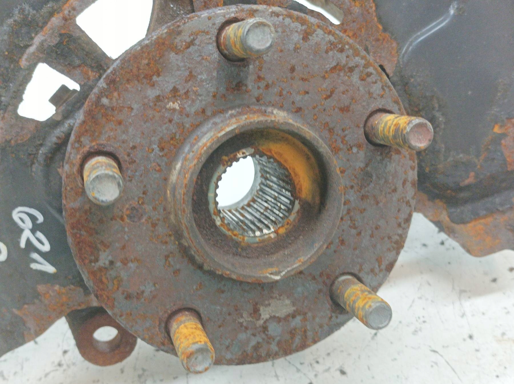 swing left front 2.0 D Toyota RAV4 IV (2012- )