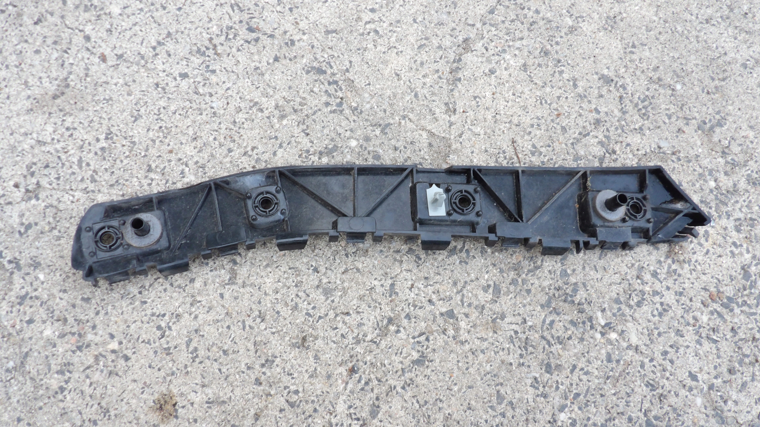 FORD KUGA MK2 support holder of a bumper left rear part
