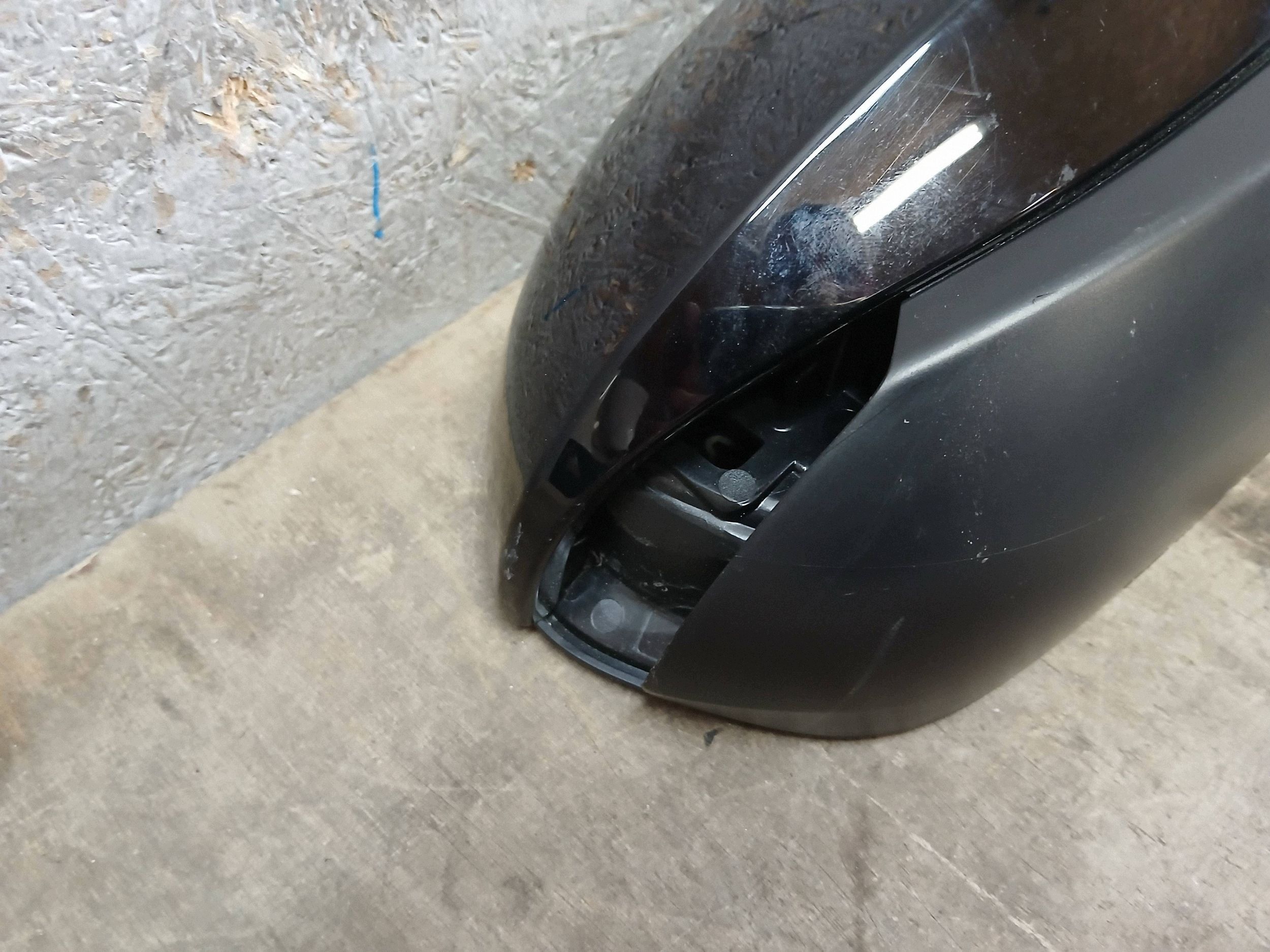 mirror front right TOYOTA COROLLA E21 8PIN