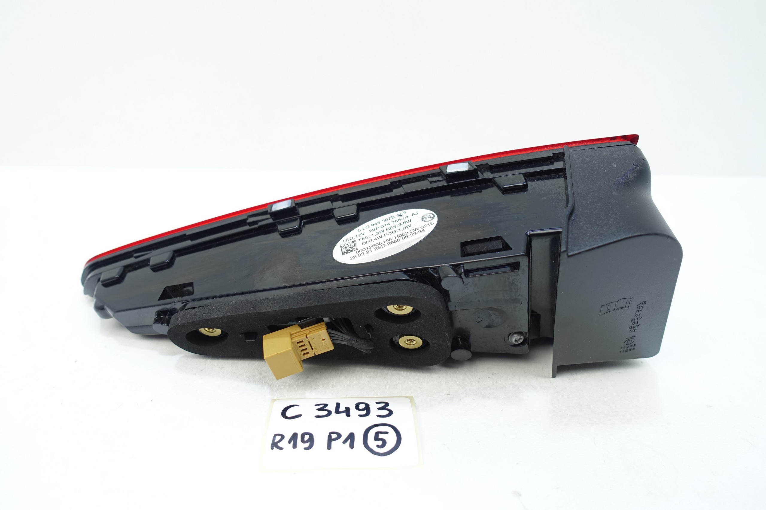 light left rear part left rear SKODA ENYAQ 5LG