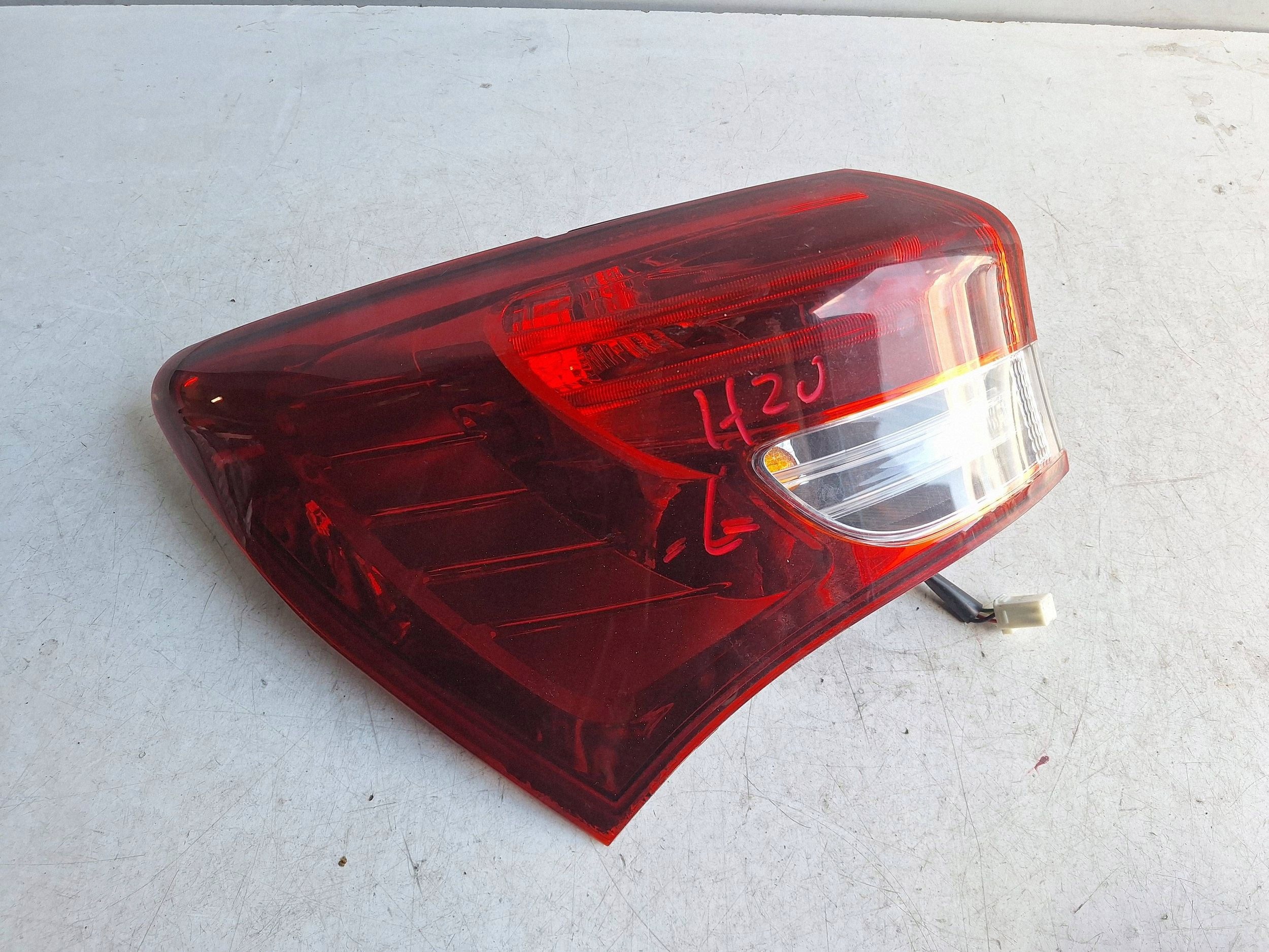 HYUNDAI IX20 10-14 light rear part left 92401-1K0