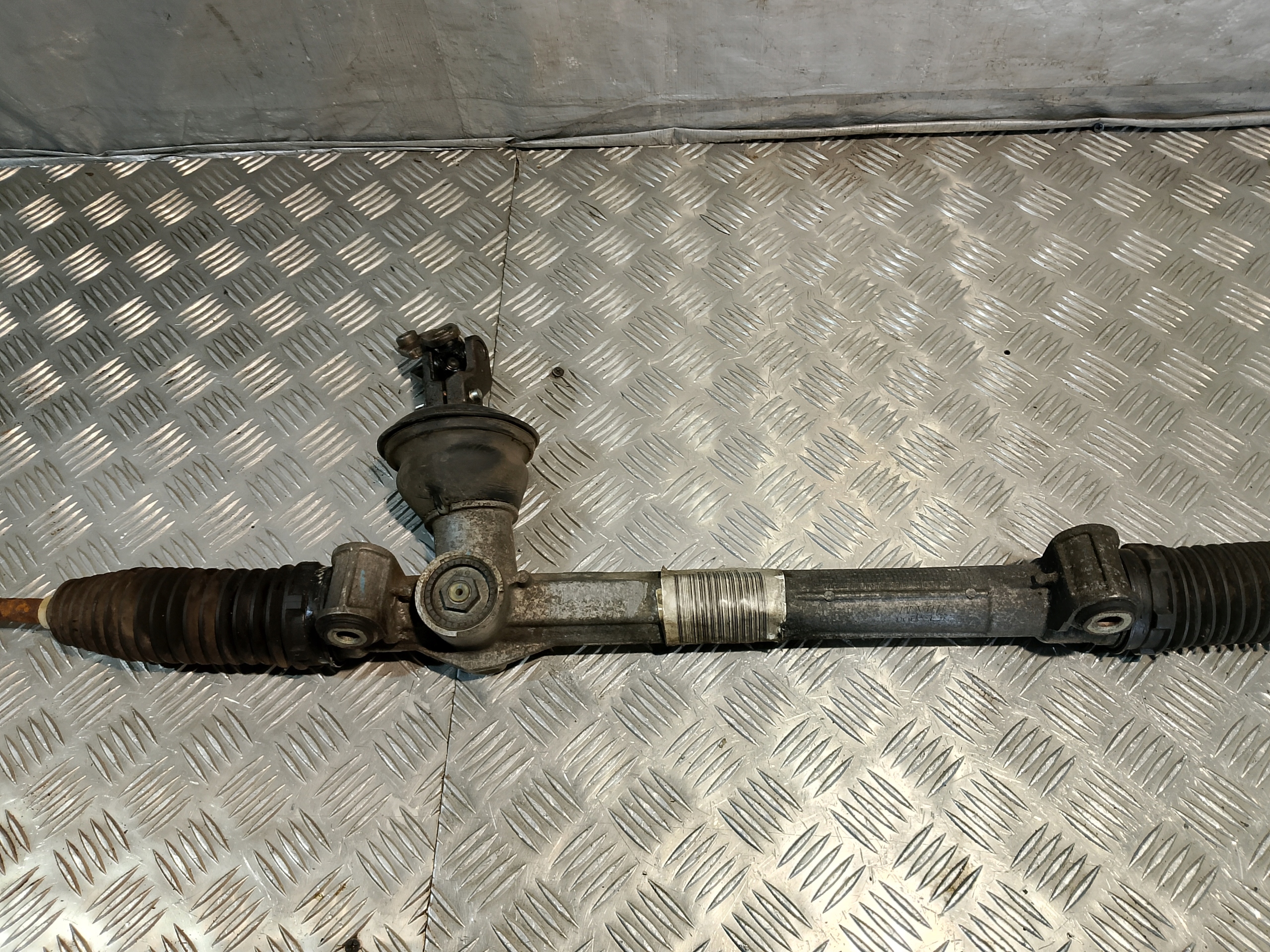 drag rod servo steering control OPEL CORSA D TRW A0006135