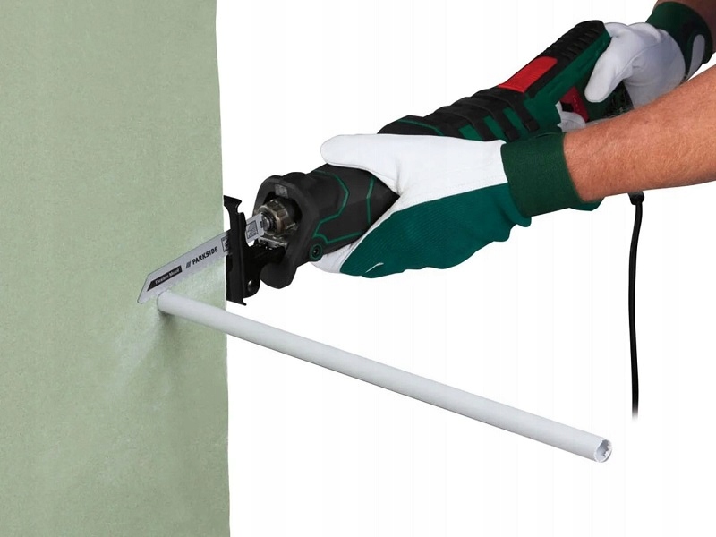 PIŁA SZABLASTA PARKSIDE PFS 710 710W 2 BRZESZCZOTY WALIZKA Maksymalna moc 710 W