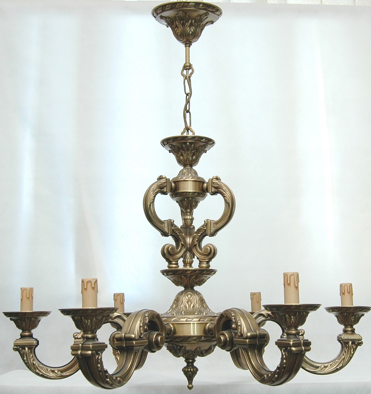 Mosadzný luster, závesná mosadzná lampa