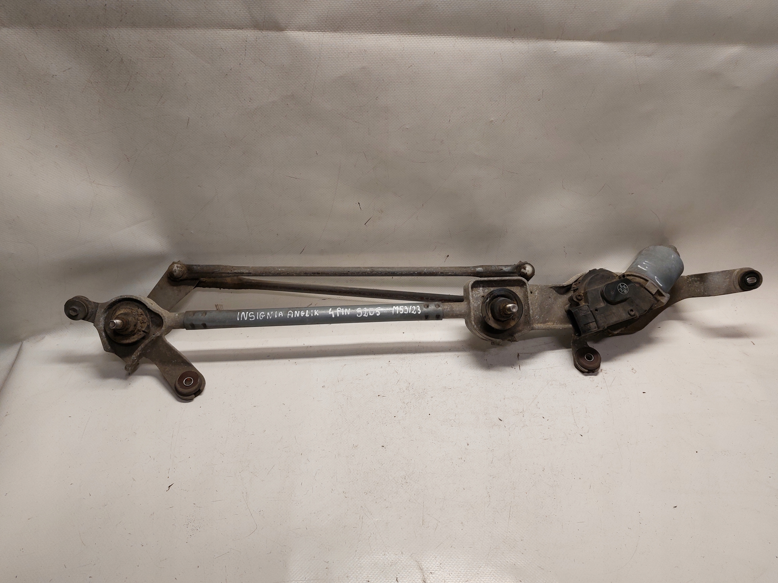 wiper mechanism front OPEL INSIGNIA ANGLIK