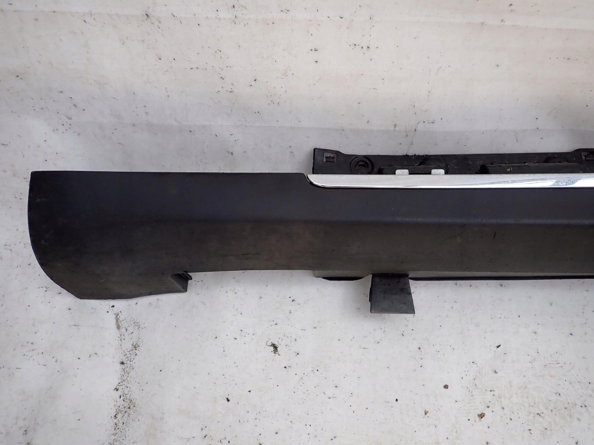 TESLA MODEL S 12-21 threshold left moulding threshold left