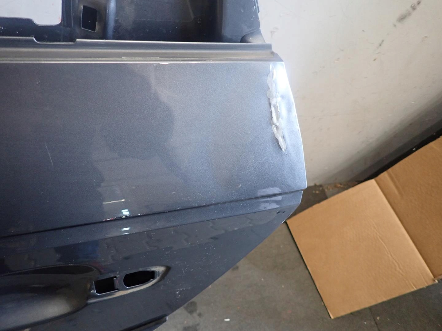 door rear part rear. left AUDI A4 B9 2015- KOMBI ALLROAD