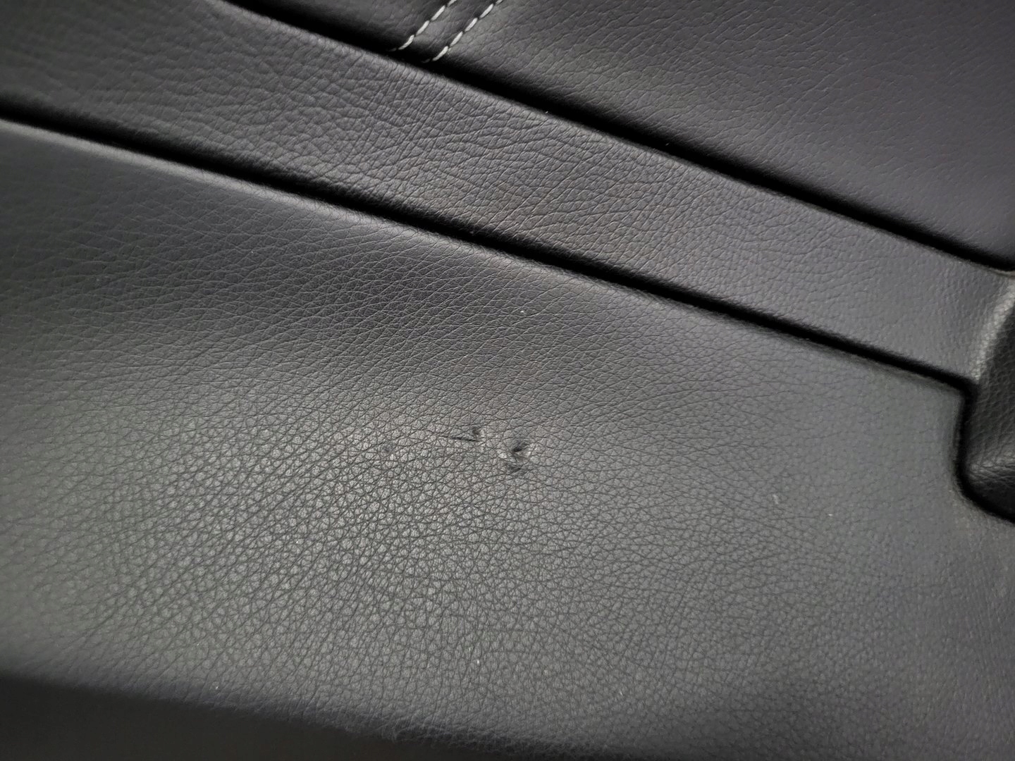 MERCEDES E-KLASA CABRIO W207 A207 side upholstery left rear part