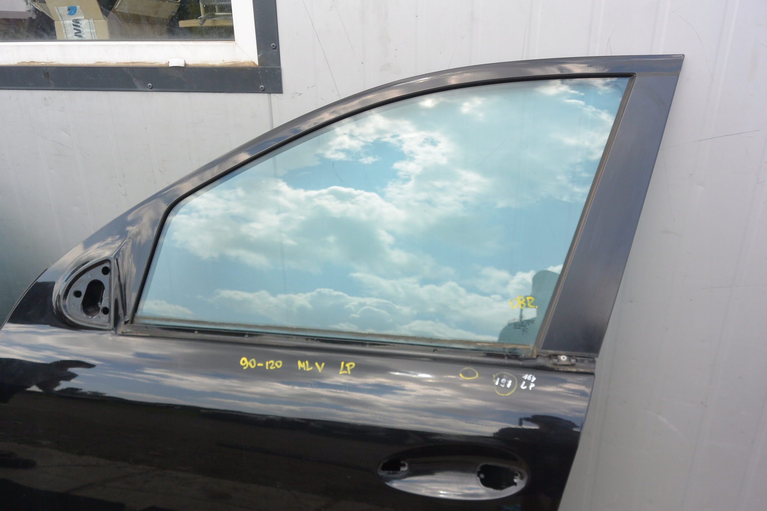 MERCEDES ML GL 164 door front left right 197 colour
