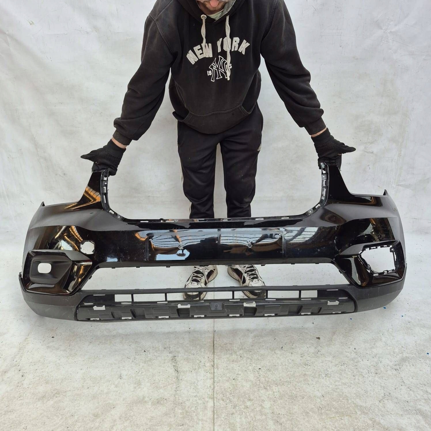 VOLVO XC40 17-22 bumper front front PDC