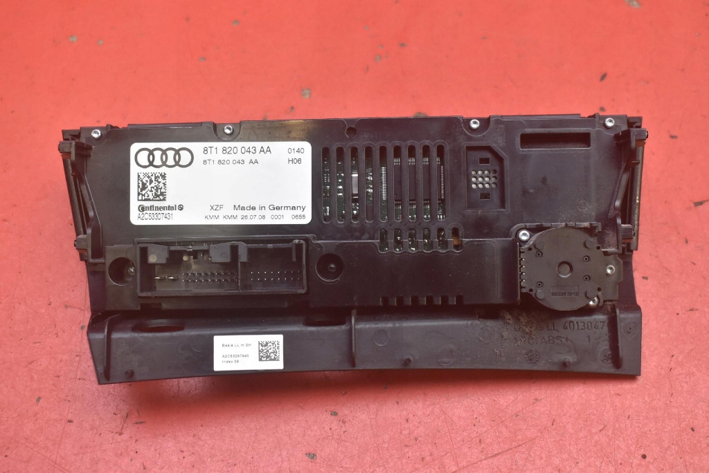 control panel air conditioning devices KLIMY 8T1820043AA AUDI A4 B8 07-11
