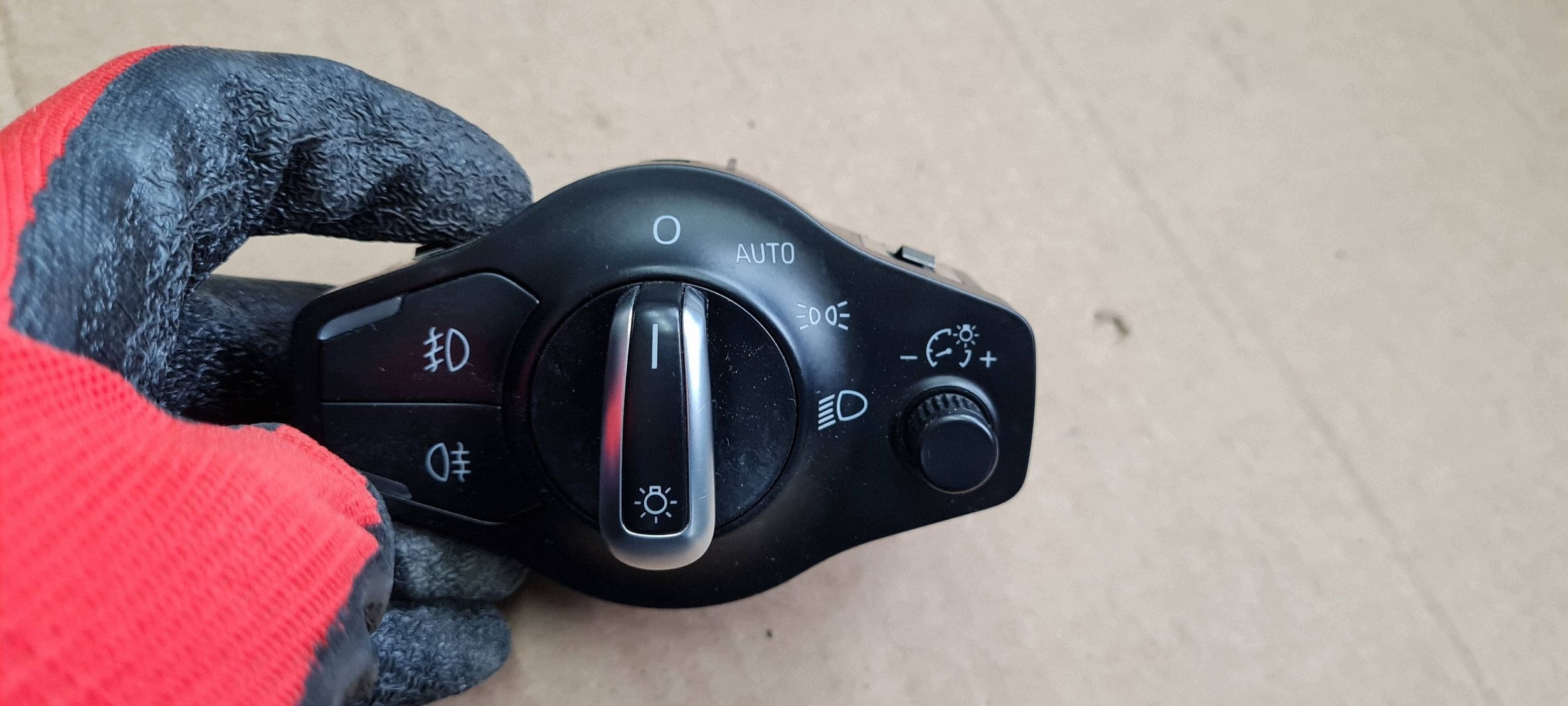Q5 8R SQ5 LIFT switch light switch 8K0941531AS A4 B8 A5 8T
