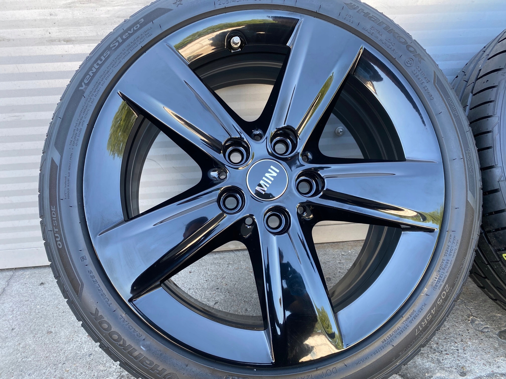 КОЛЕСА ЛІТНІ MINI COOPER F55 F56 205/45/17 нові 2022