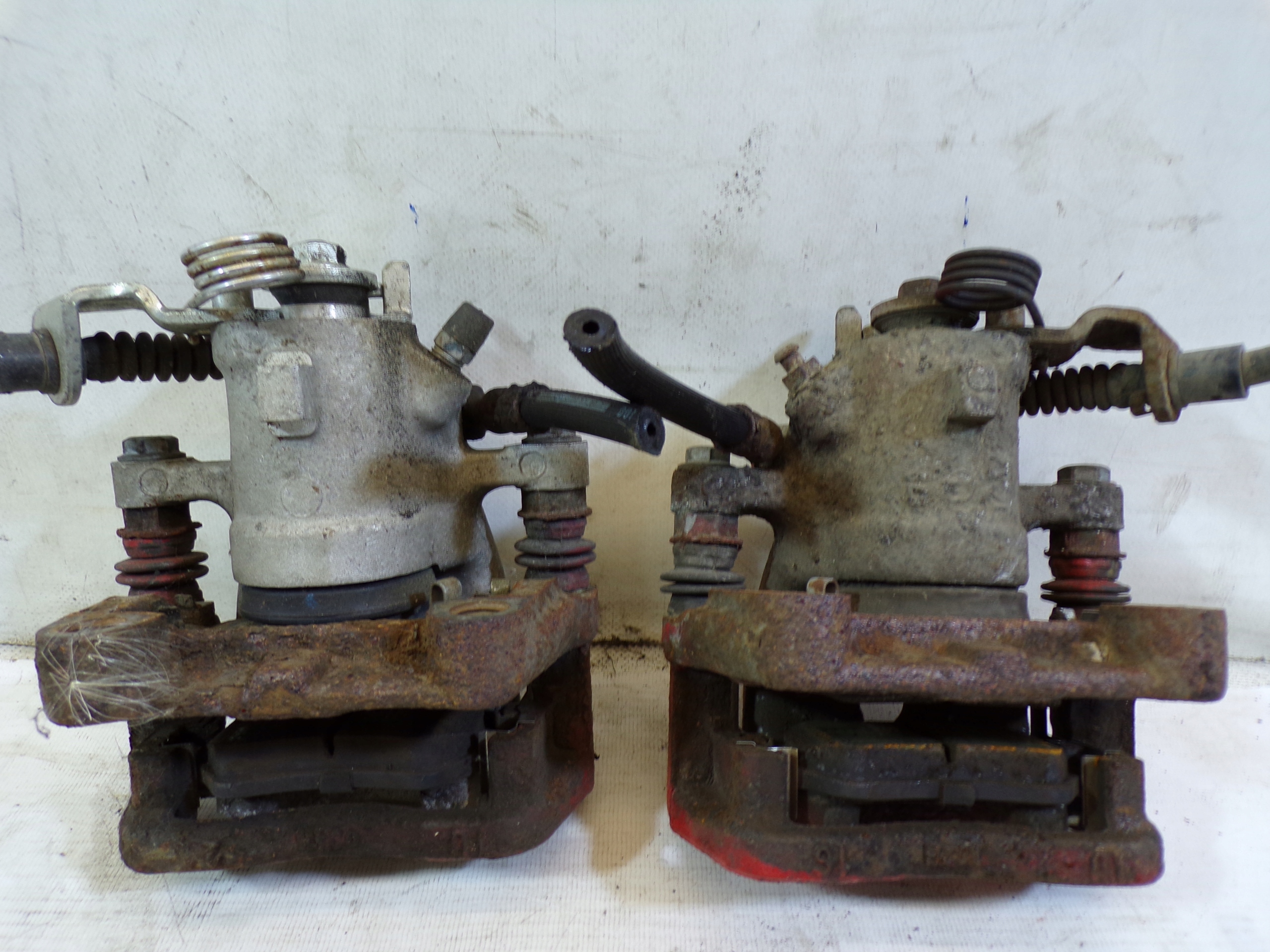 discs brake rear. rear part calipers plates OPEL ASTRA H HB