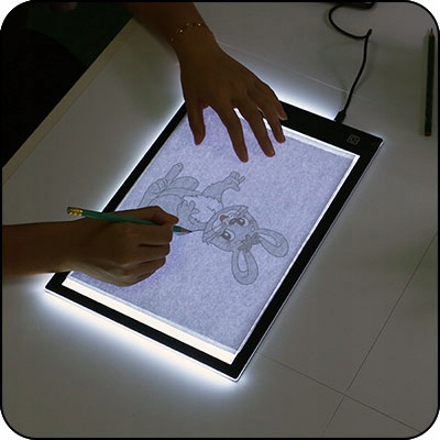 DESKA KREŚLARSKA PODŚWIETLENIE LED DO RYSOWANIA Kod producenta 9140