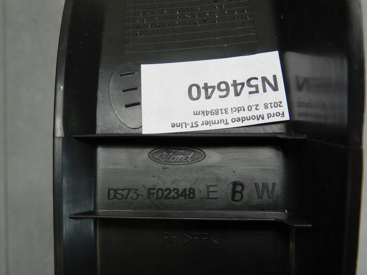 FORD MONDEO MK5 OSŁONA PROGU LEWA DS73F02348E Typ samochodu Samochody osobowe