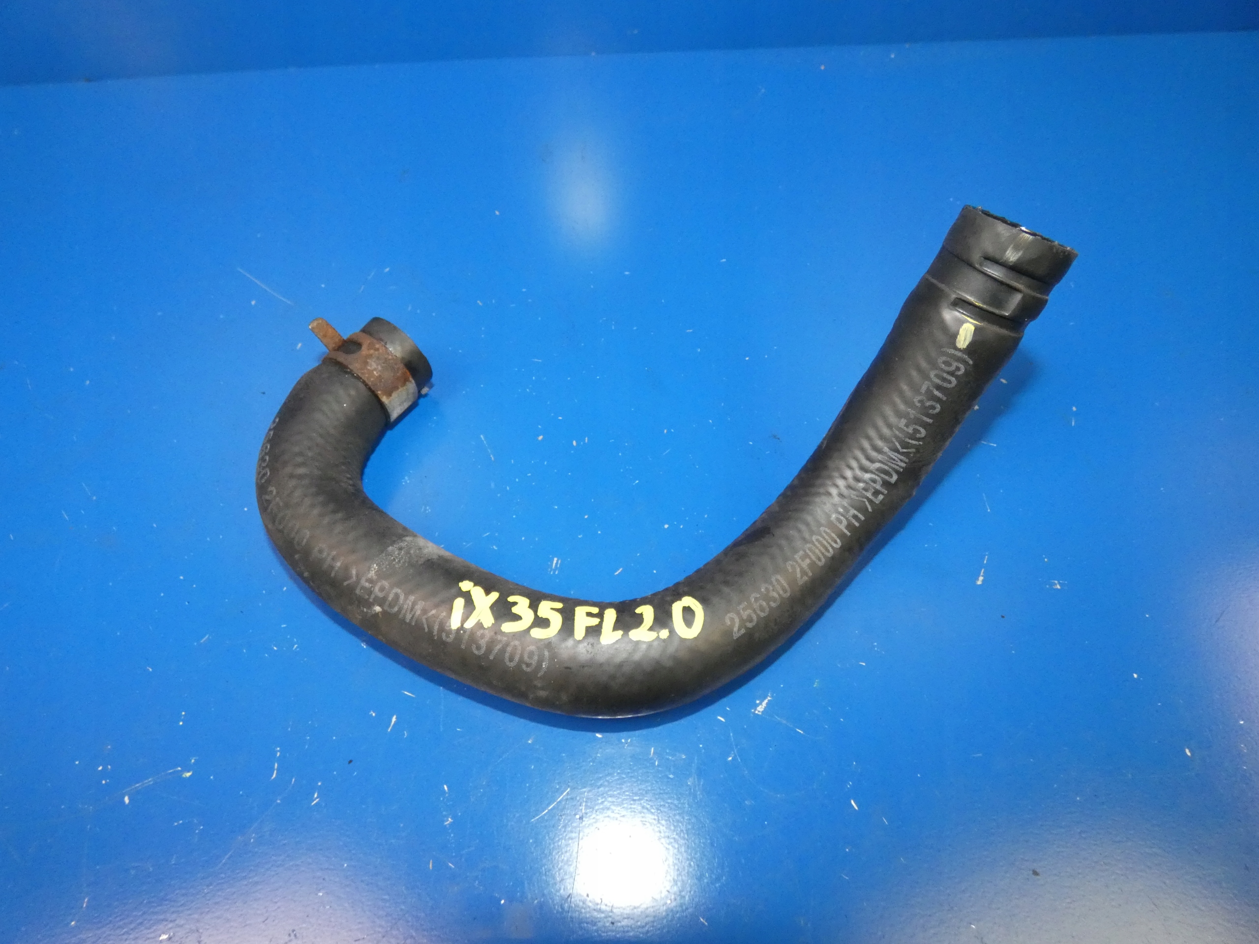 HYUNDAI IX35 2.0 CRDI SCHLAUCH ROHR SCHLAUCH DES WASSERS