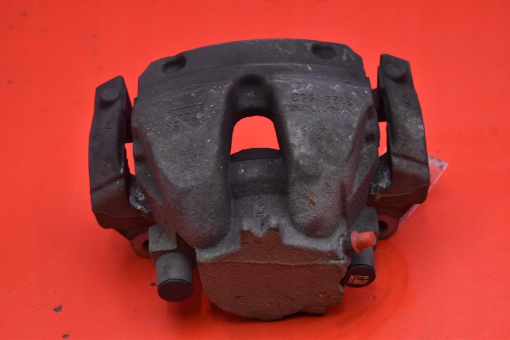 caliper brake right front 31381552 VOLVO S90 2 II 2.0 D4 190 KM 16-20
