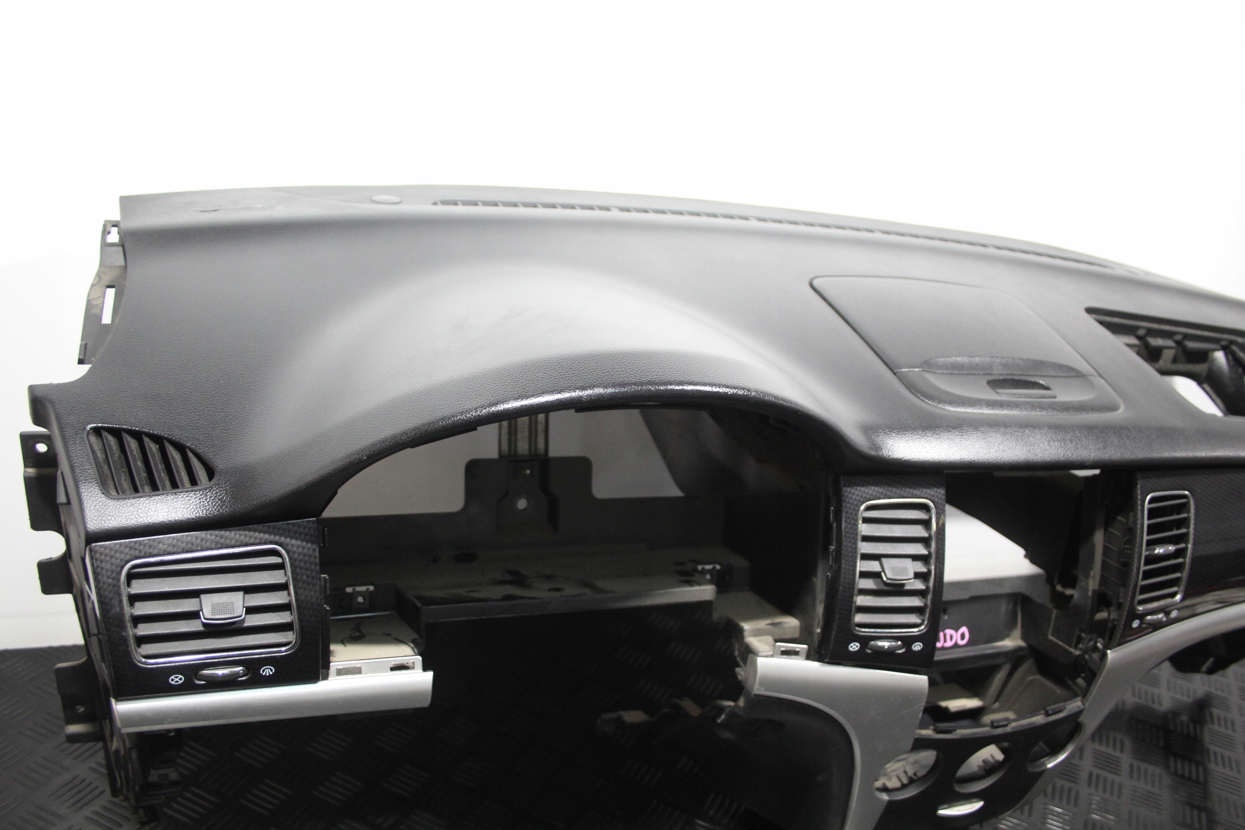 dashboard console SSANGYONG KORANDO III 3
