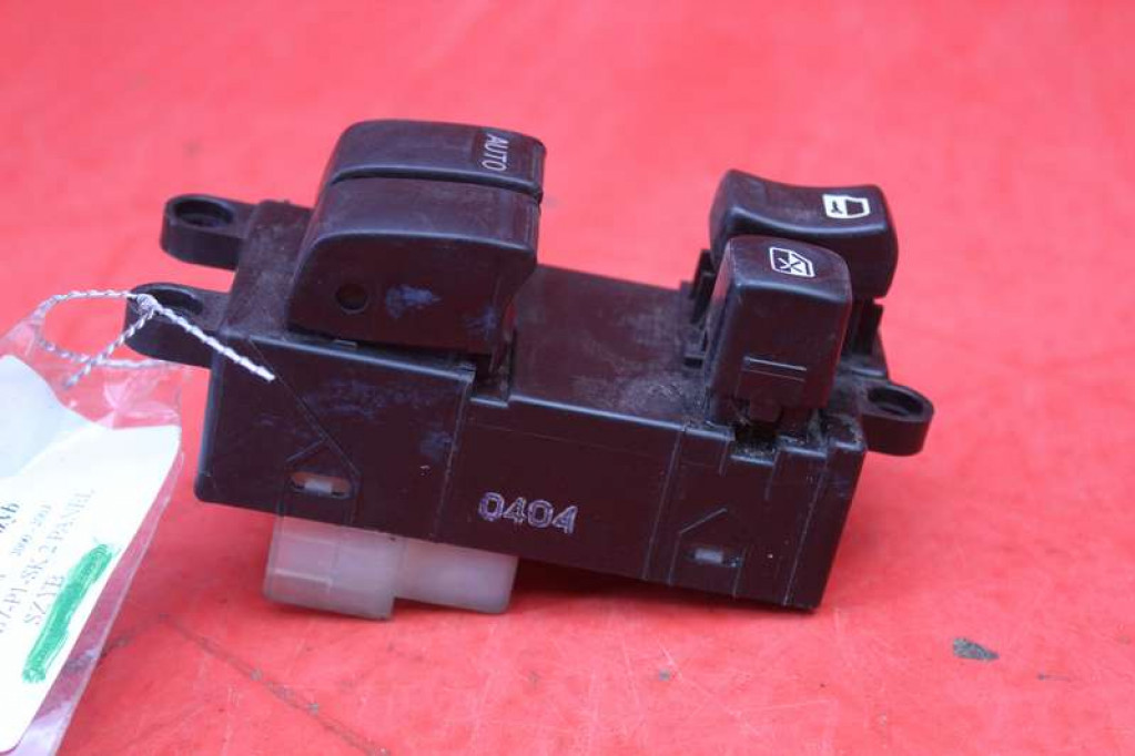control panel of the window EU NISSAN ALMERA N16 00-03