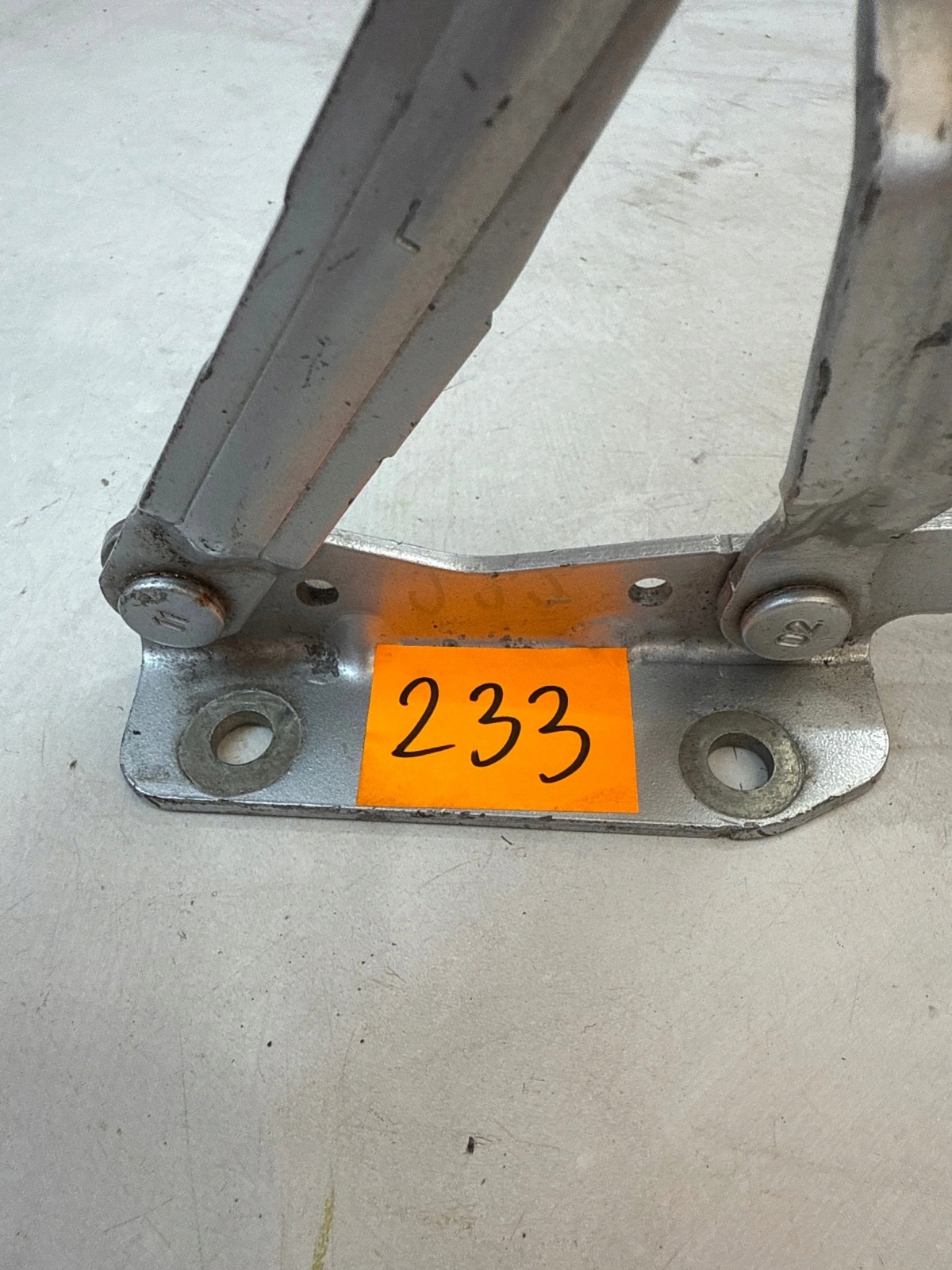 hinge bonnets front front left Volkswagen Eos