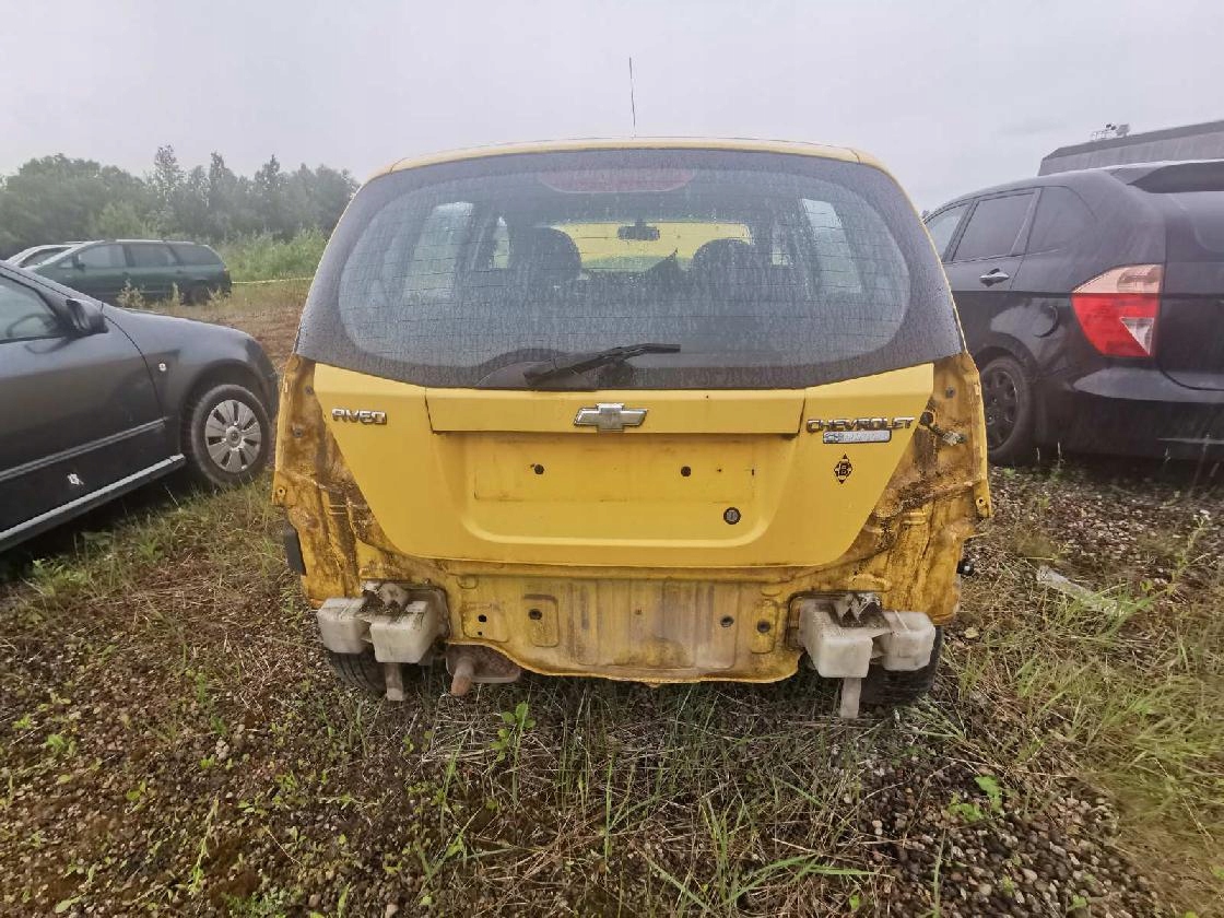 Chevrolet Aveo шланг воды 2009 1.2л