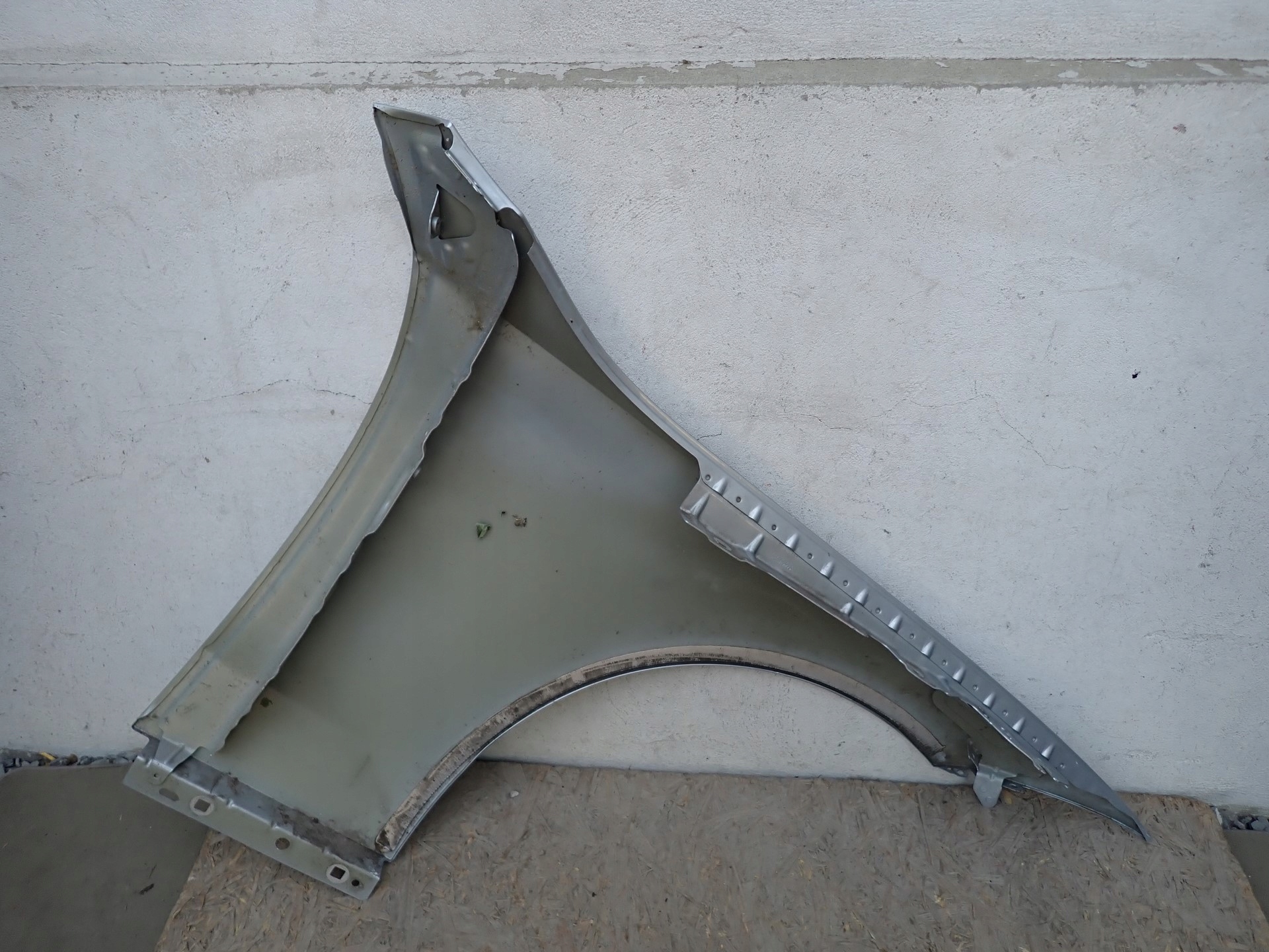 fender left front front MERCEDES C KLASA 206 2021- A2068810100
