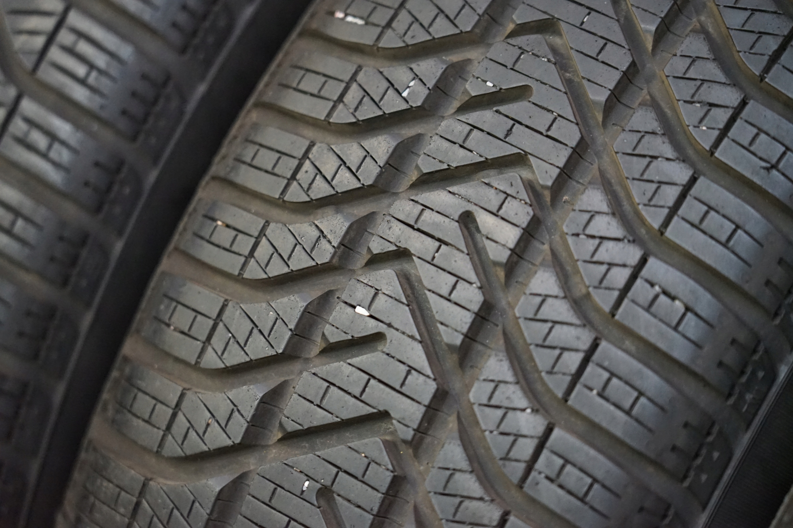 195/70R16 PIRELLI SNOWCONTROL 3 Kod producenta 2480600