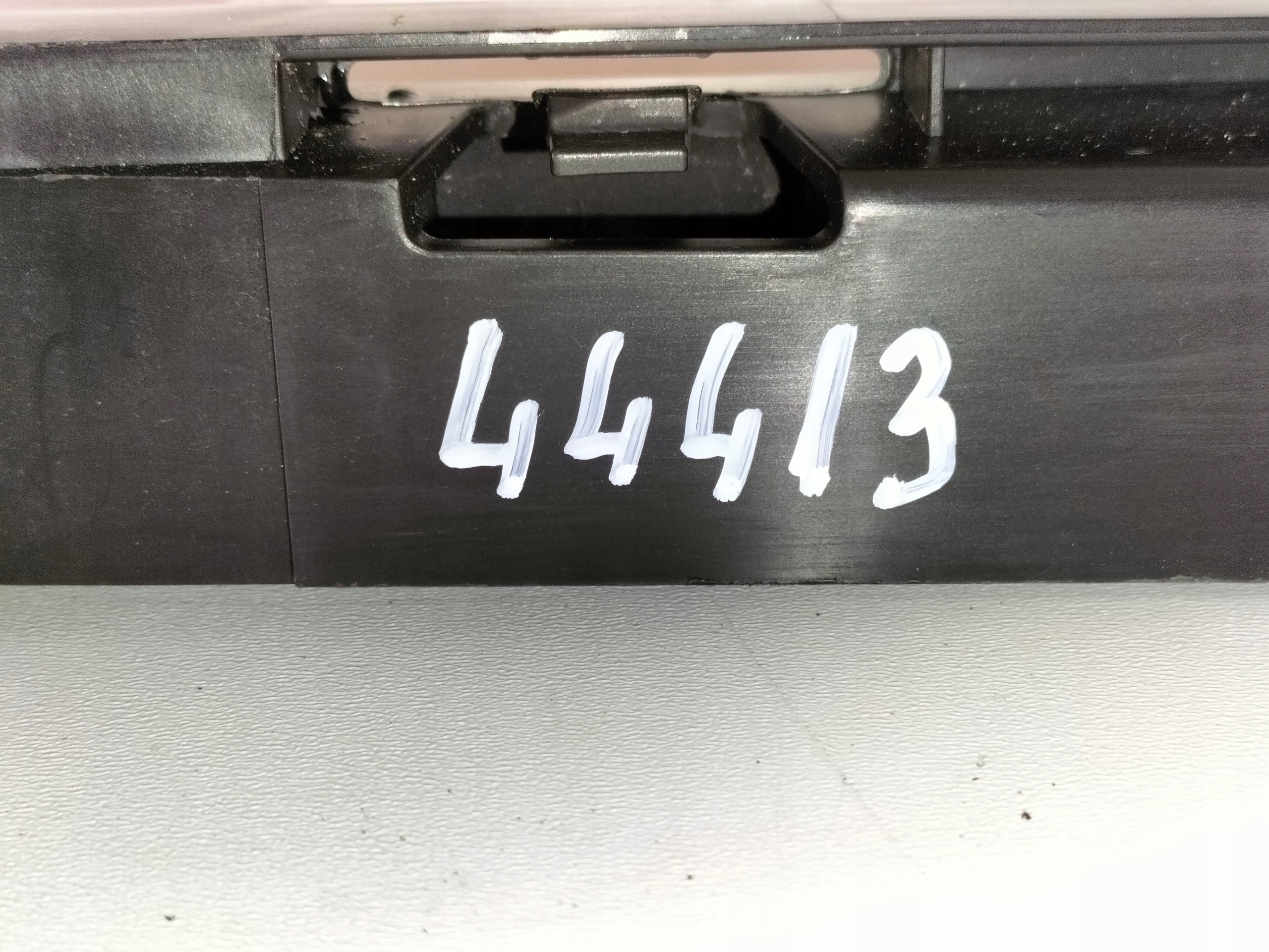 bumper bracket front central console grille VW TIGUAN II 16- ALLSPACE