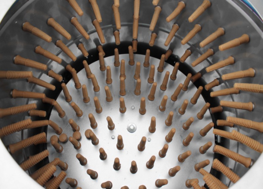 SKUBARKA DO DROBIU OBIERACZKA DO PIERZA KUR ELEKTRYCZNA Waga 2.8 kg