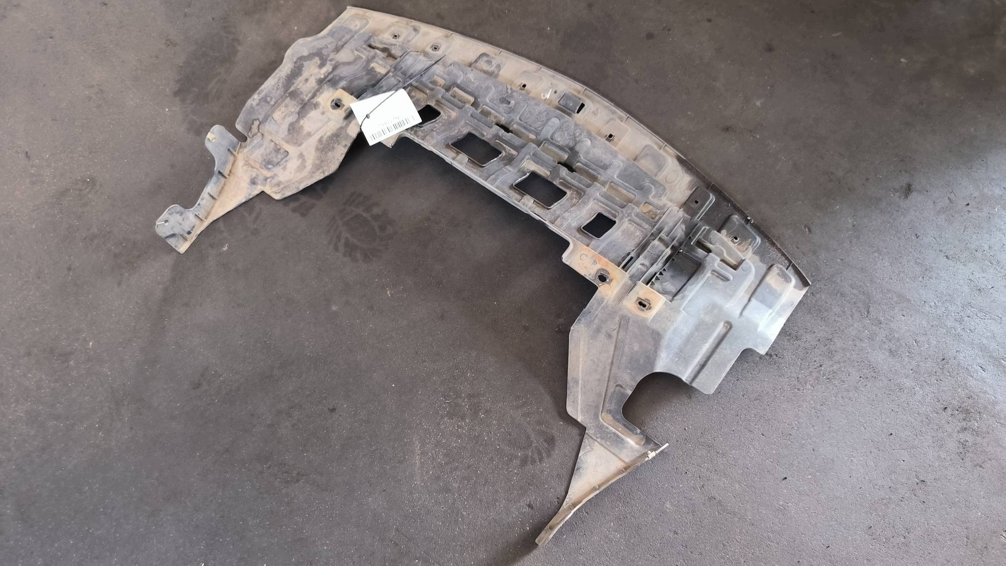 cover below bumper 42576988 OPEL MOKKA X