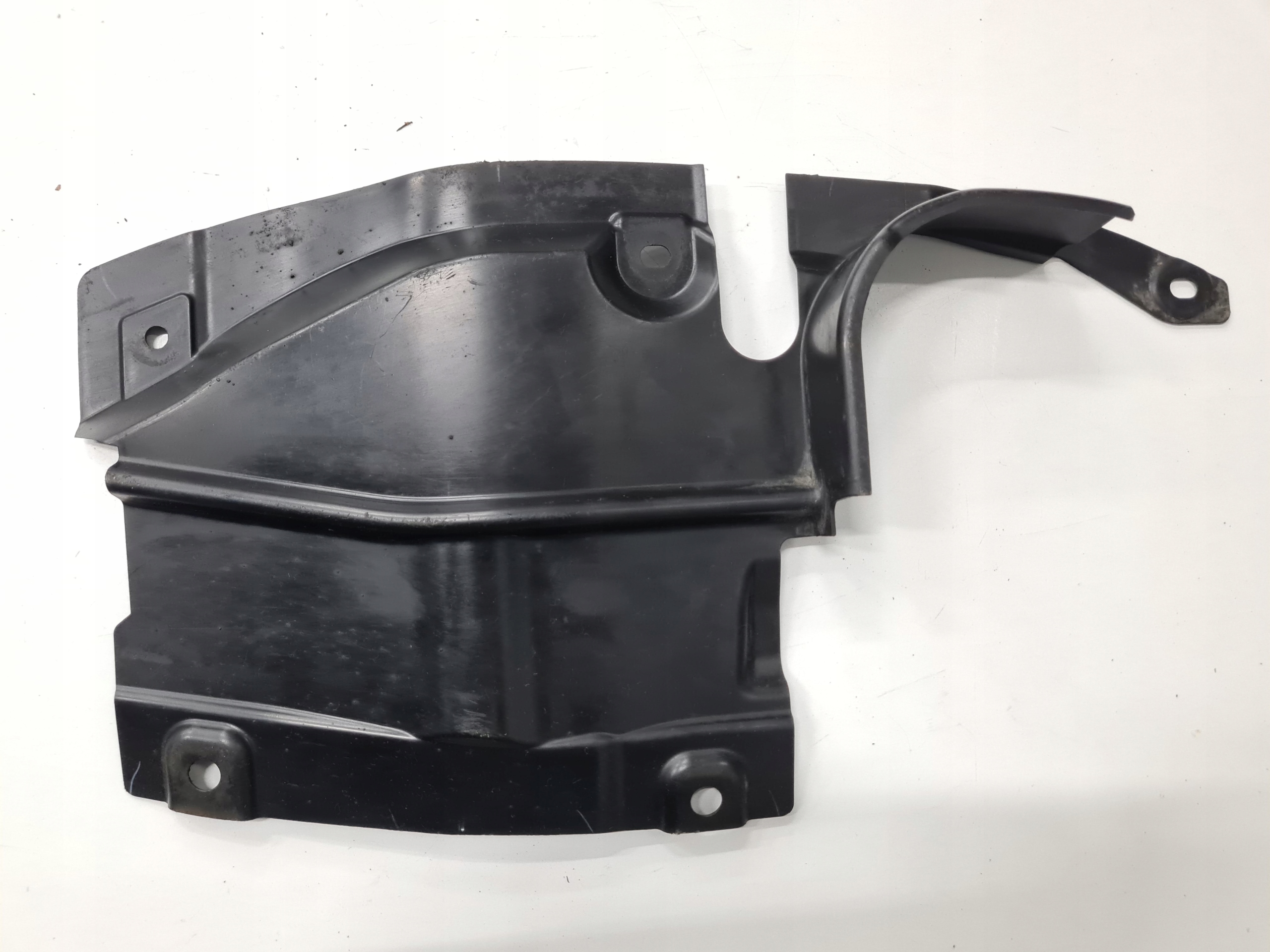 OSŁONA BOCZNA SILNIKA PRAWA MAZDA 6 GH 2008-2012 Producent części Mazda OE