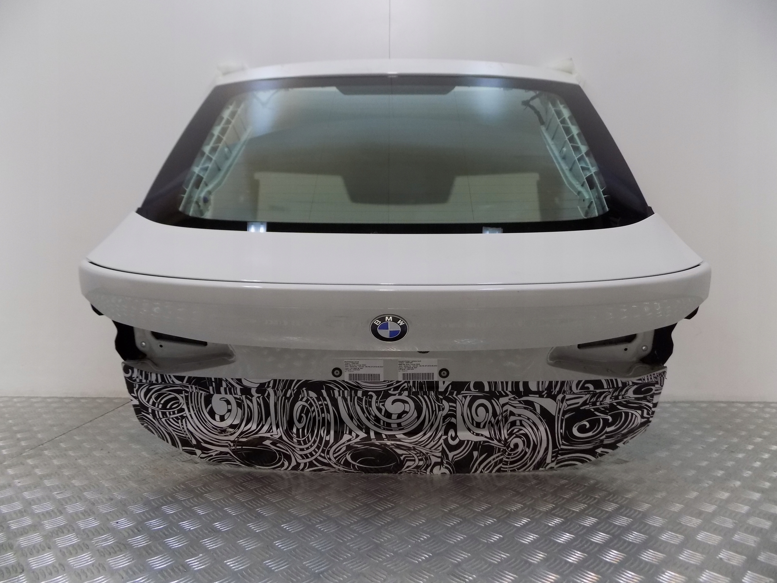 BMW G32 KLAPA TYLNA KAMERA ELEKTRYKA A300 Numer katalogowy części BMW G32a3t