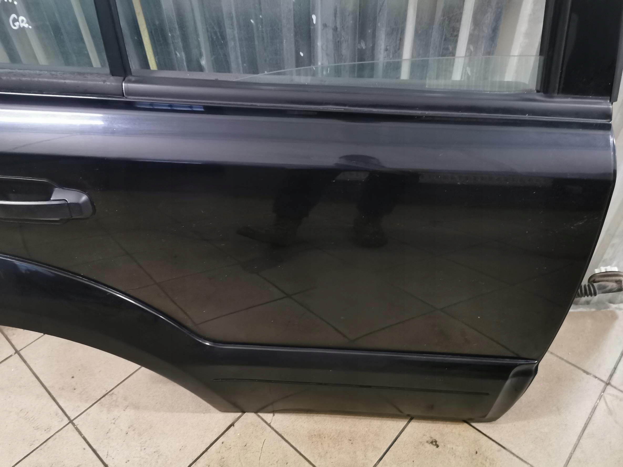 door right rear part complete KIA SORENTO and EB 02-09