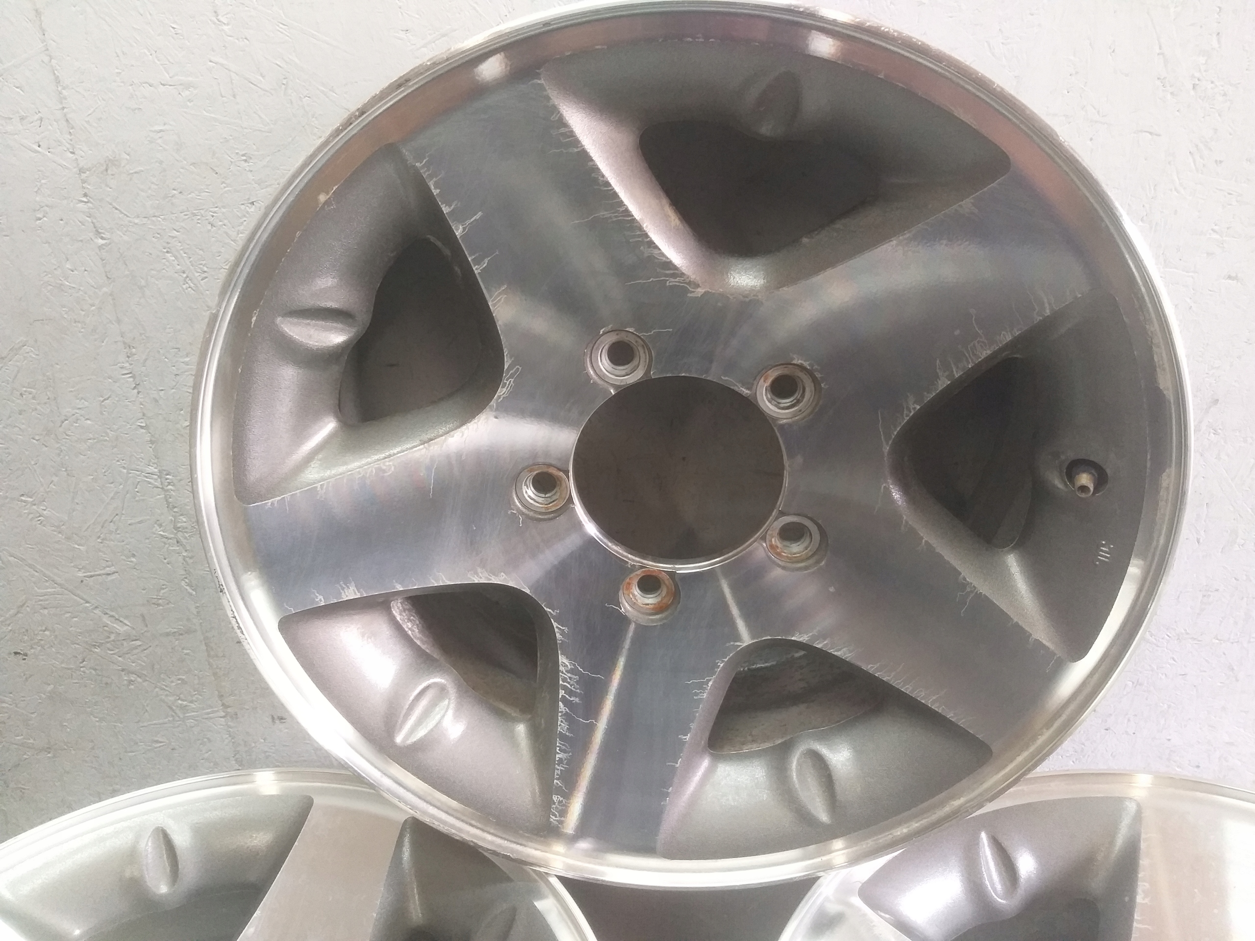 disk hliníkový SUZUKI 6,5J 16" ET25 5X139,7