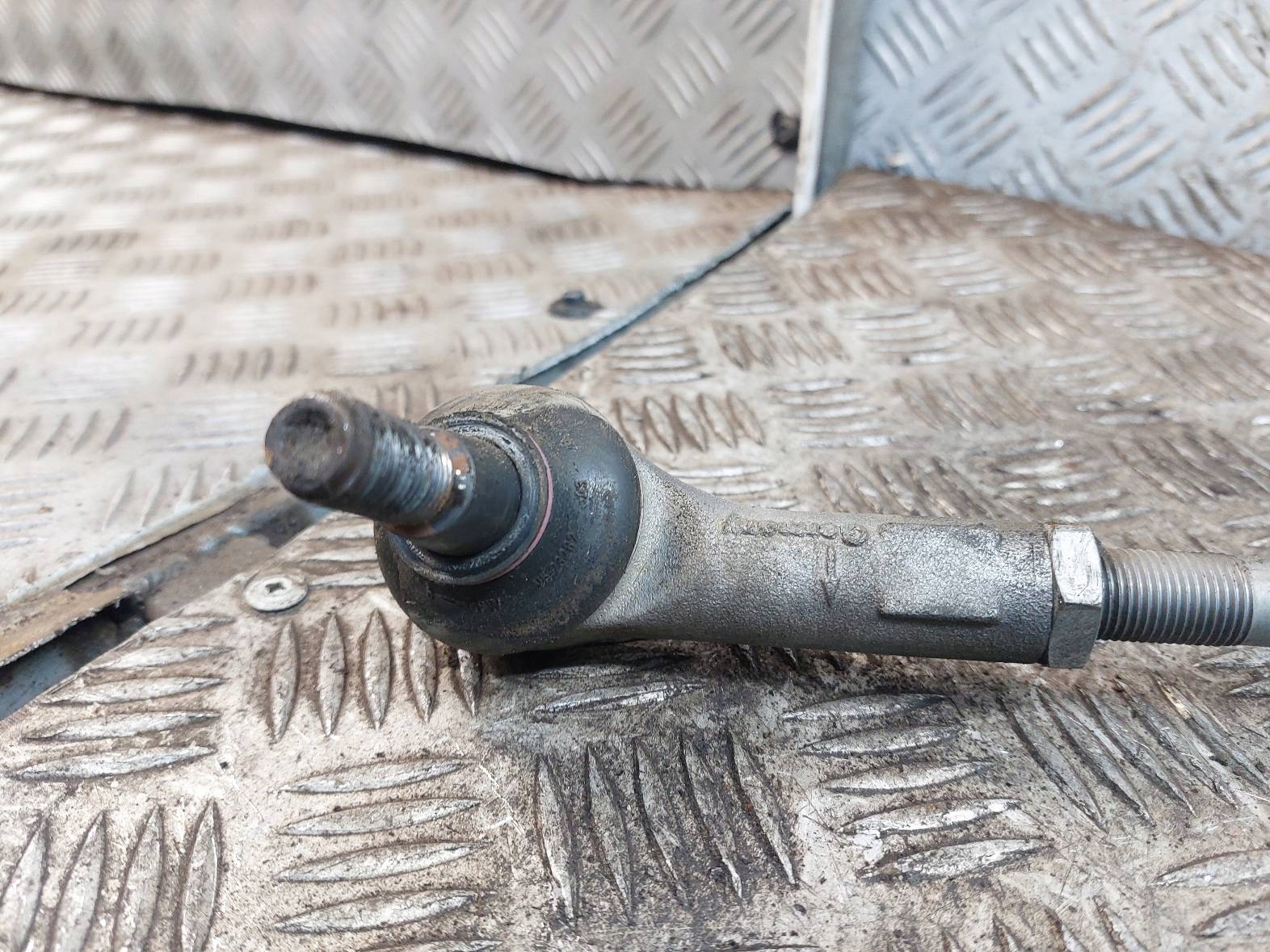 Boîter direction Boîter direction PORSCHE CAYENNE et 7L5422055BD