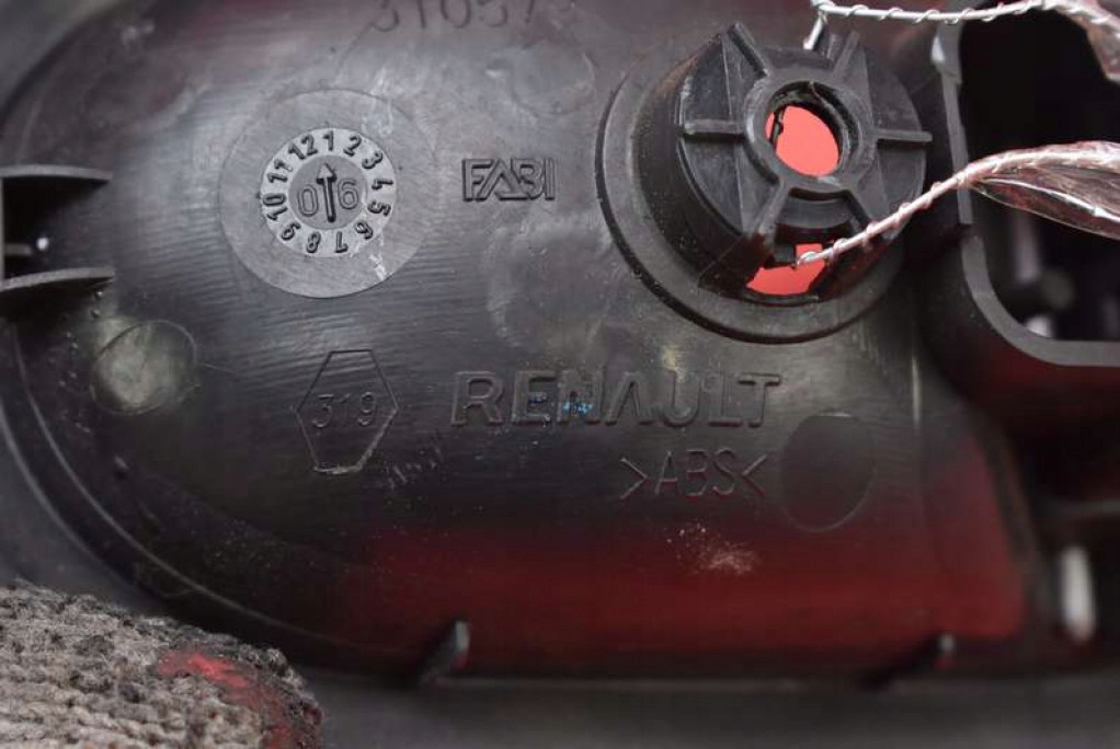 handle inner left front 310579 RENAULT CLIO 3 III 05-09