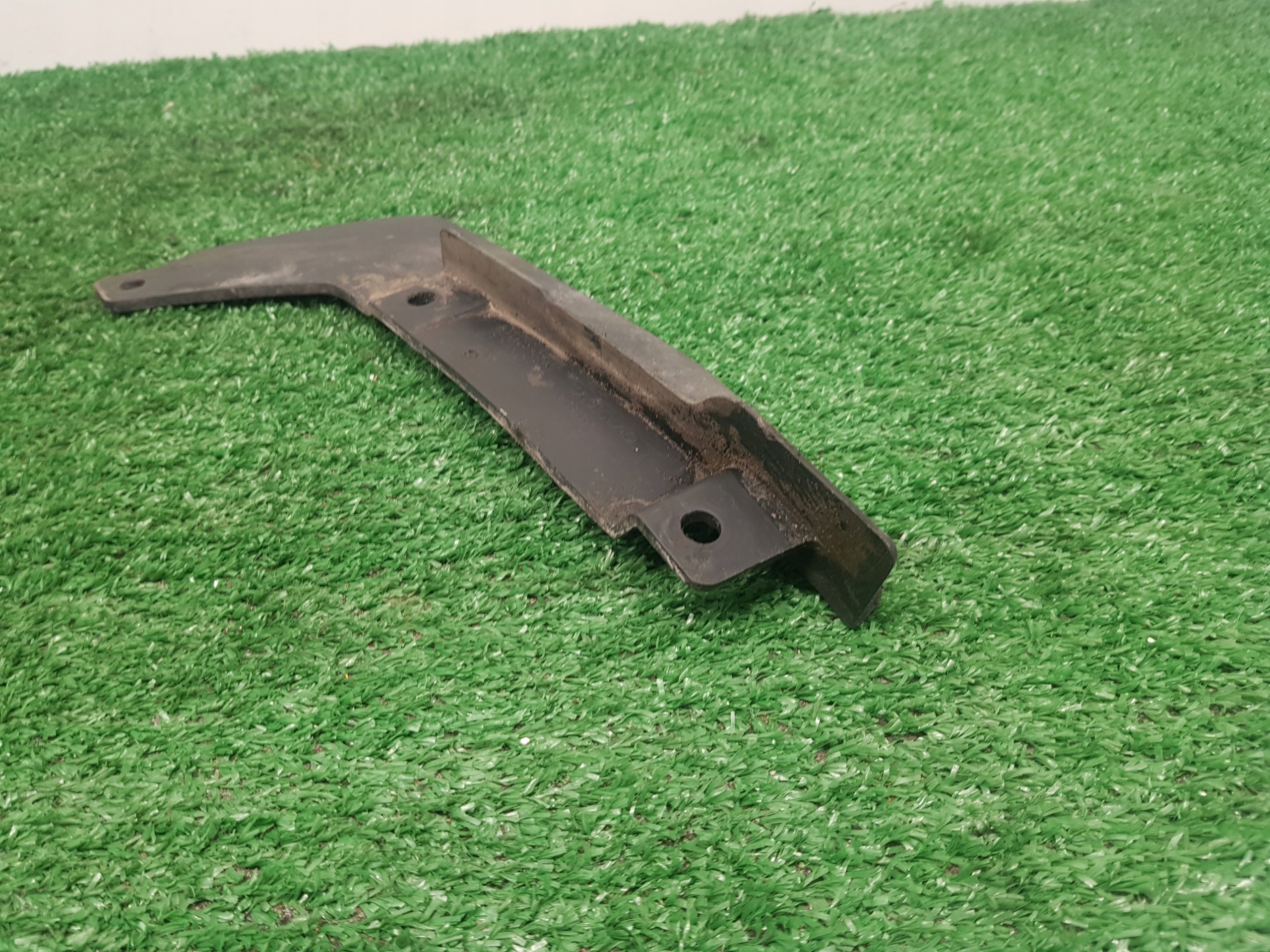 mudguard flap left front VOLVO XC90 II 2019 31383954