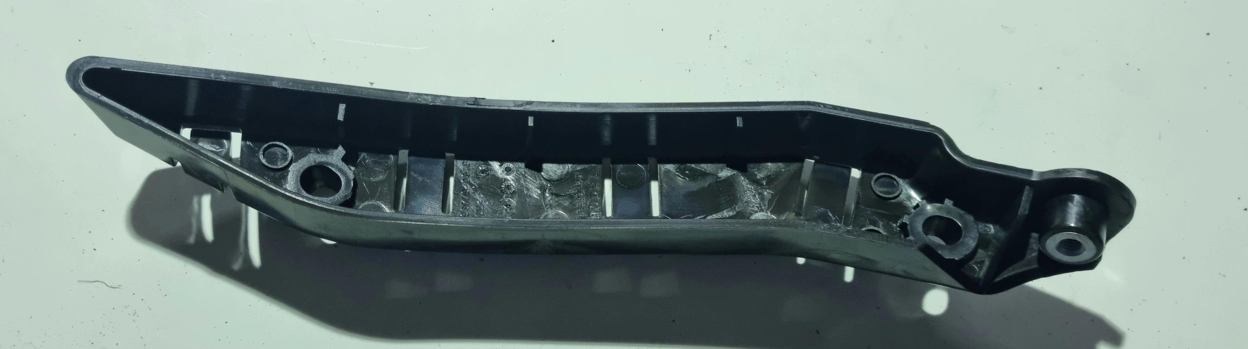 TESLA MODEL Y Support plaque Support Aile Gauche Avant 1493770-00