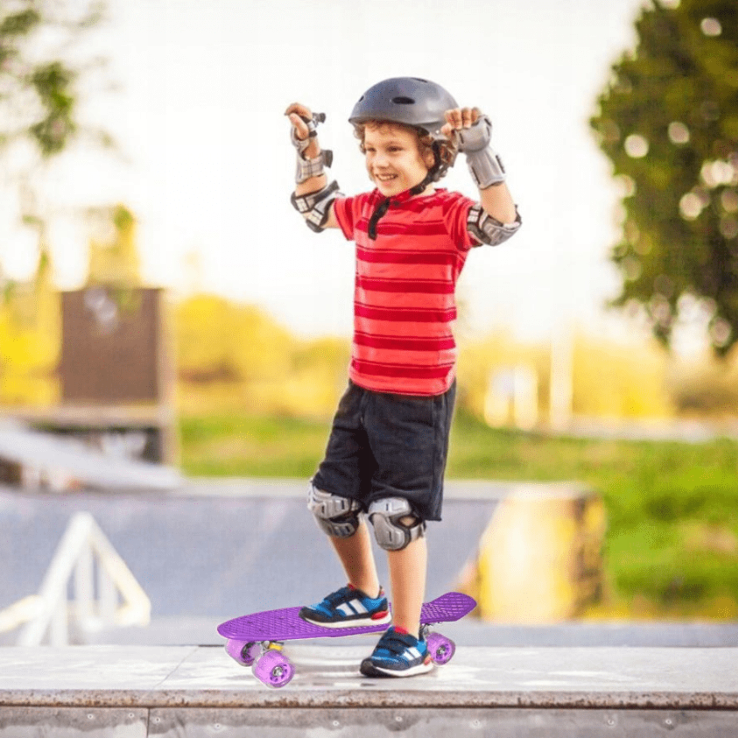DESKOROLKA FISZKA ŚWIECĄCA KOŁA LED FISHBOARD FISH DLA DZIECI FIOLETOWA Twardość kół 82A