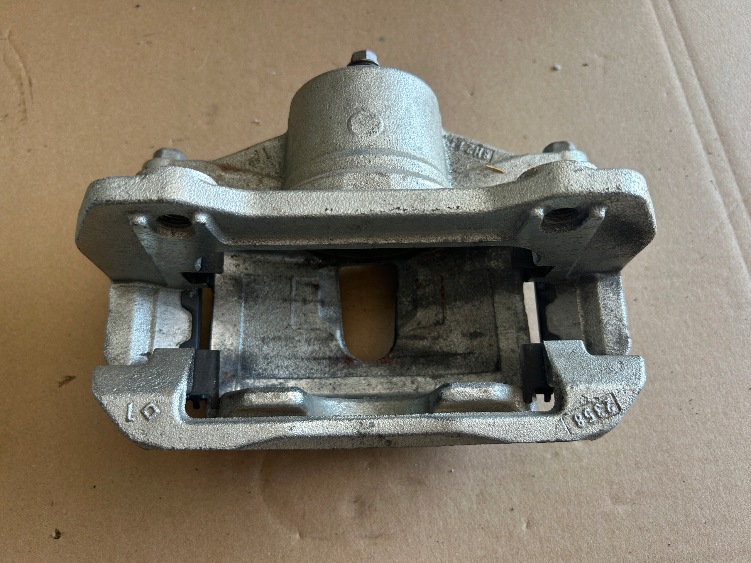 KIA CEED III caliper brake left front