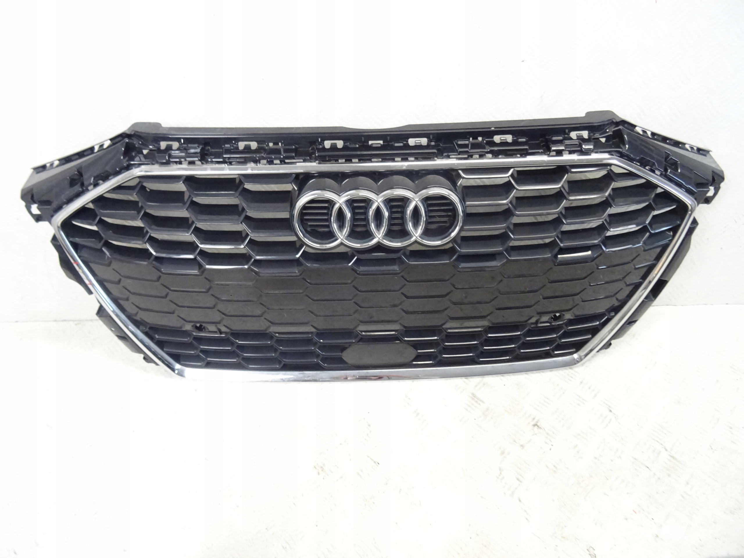 grill grille front front AUDI A3 8Y S-LINE 8Y0853651B