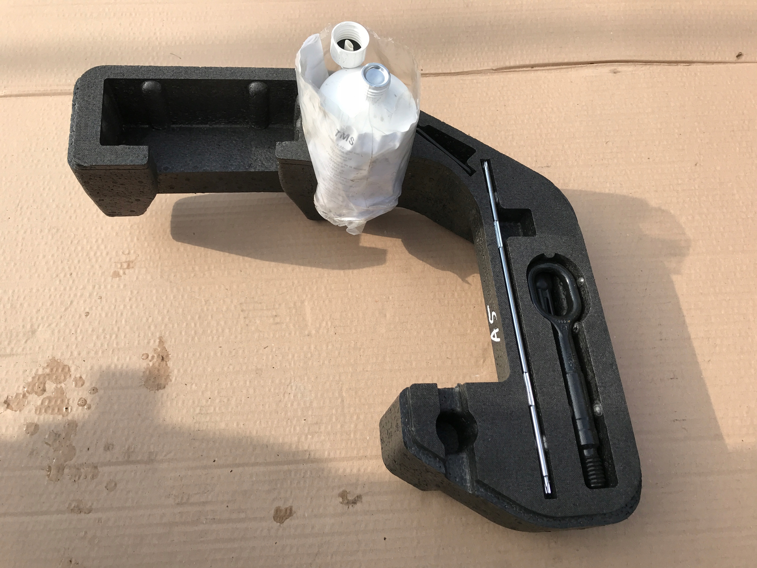 Absorbeur de choc Insert Roues UCHO KLEJ AUDI A5